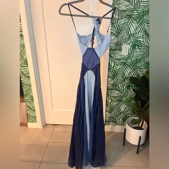 NWT Love the Label Cut Out Midi Dress in Blue Ombre Medium